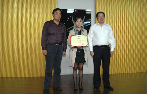 必发在“华朋杯”经信系统首届迎国庆职工歌咏角逐中获得佳绩