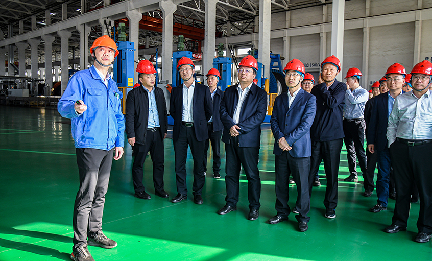 泰州市海陵区党政代表团来必发电缆考察