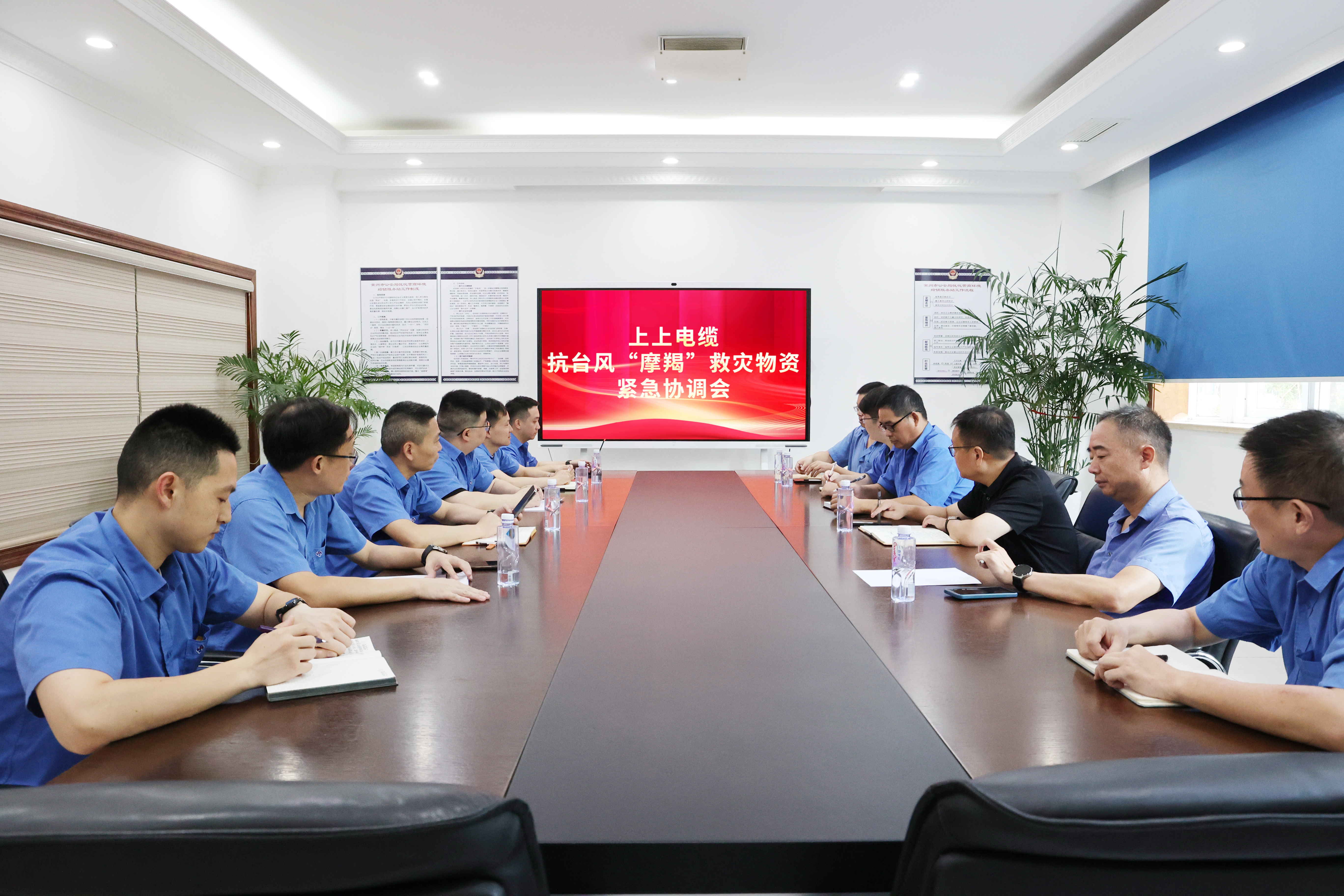 必发电力物资紧迫运往海南